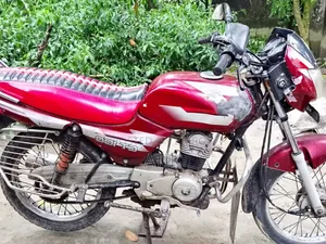 Bajaj CT 100 2017 Red
