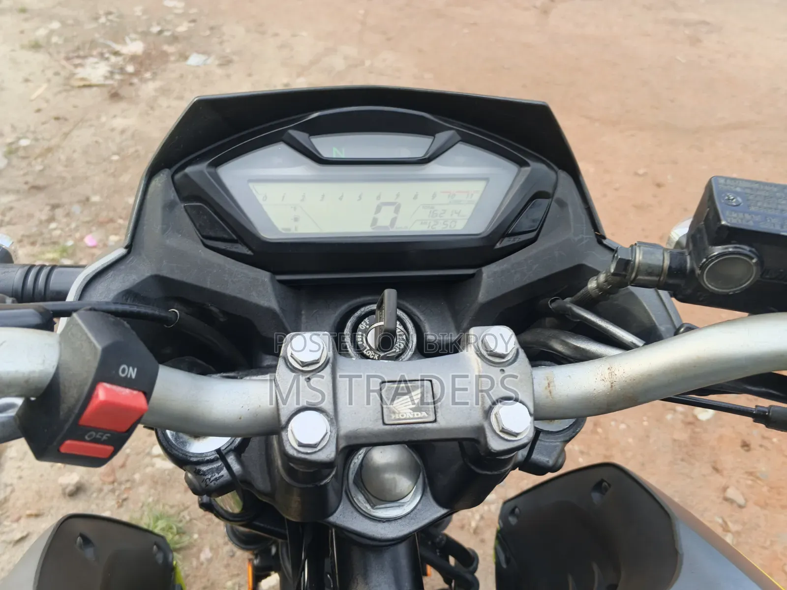 Honda Hornet 2020 Silver