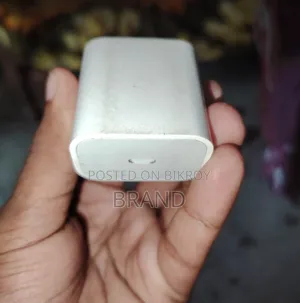 Apple 20W iPhone Charger Full Set | USB-C Adapter + Cable