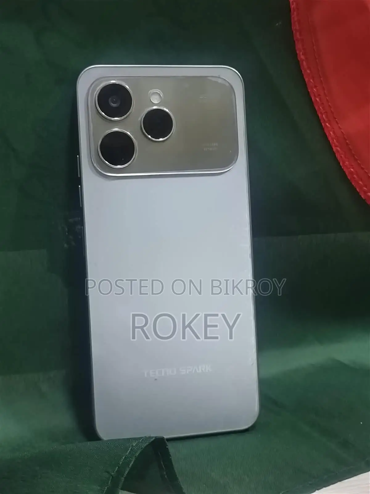 Tecno Spark 40 128 GB Silver