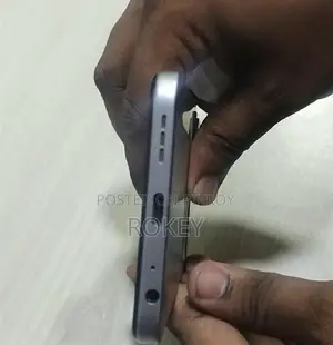Tecno Spark 40 128 GB Silver