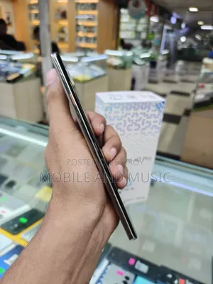 Tecno Camon 40 Pro 4G 256 GB Silver