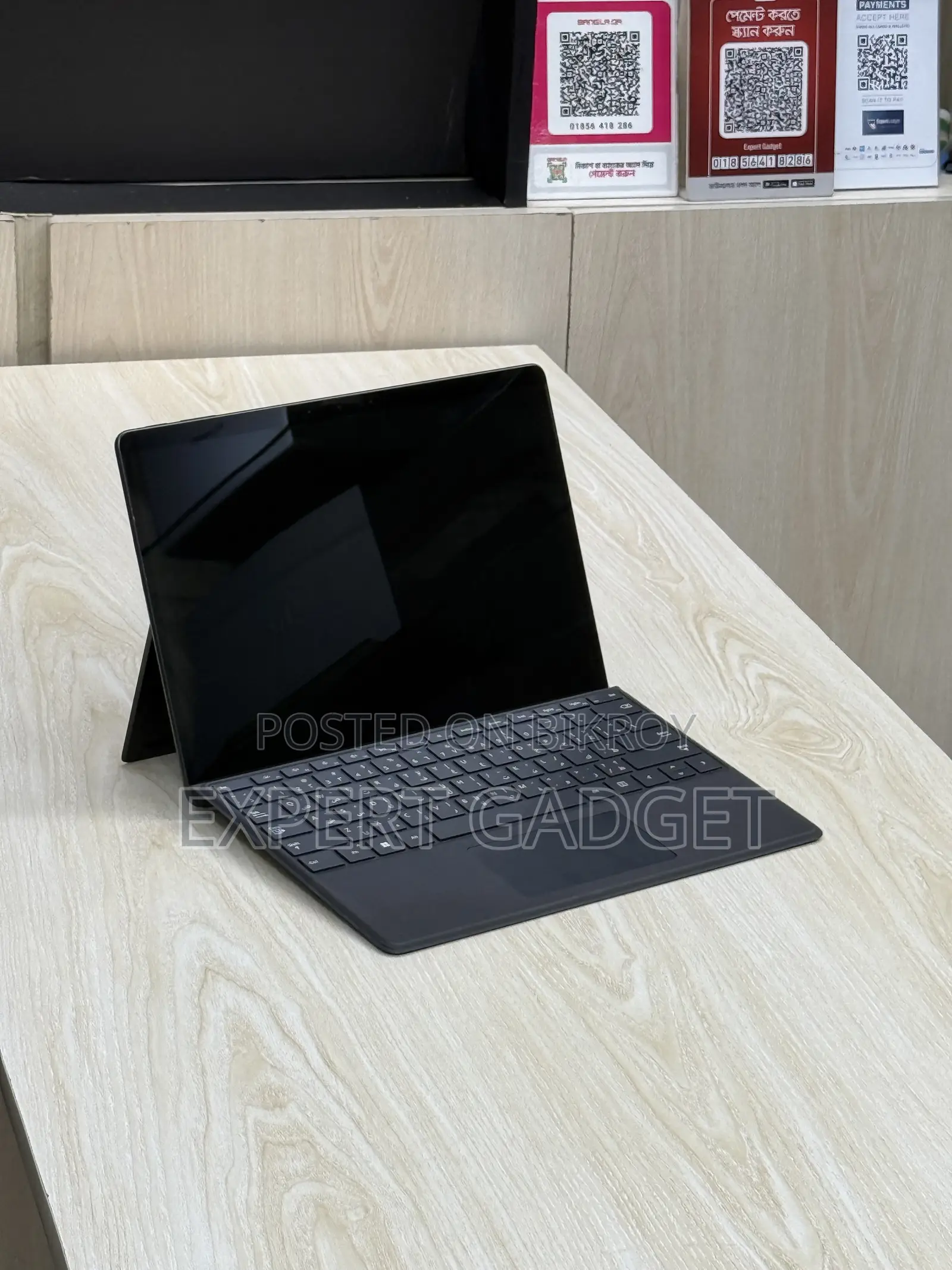 Laptop Microsoft Surface Pro 9 16GB Intel Core i7 SSD 512GB