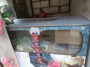 কাপড় কাটিং / মুদি/ আইরন টেবিল