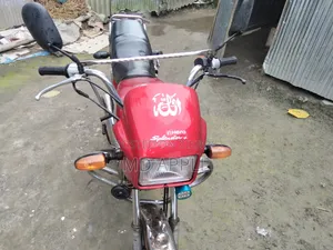 Runner AD 80S Alloy 2017 Red