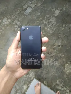 Apple iPhone 7 128 GB Black