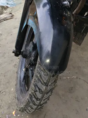 Bajaj Discover 100 2018 Red