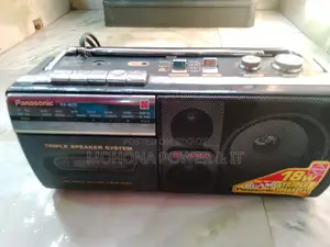 4 Band Radio With FM