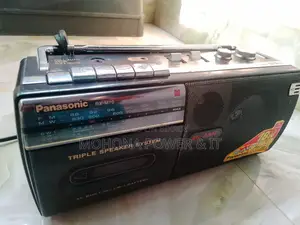 4 Band Radio With FM