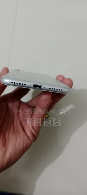Apple iPhone 7 32 GB White