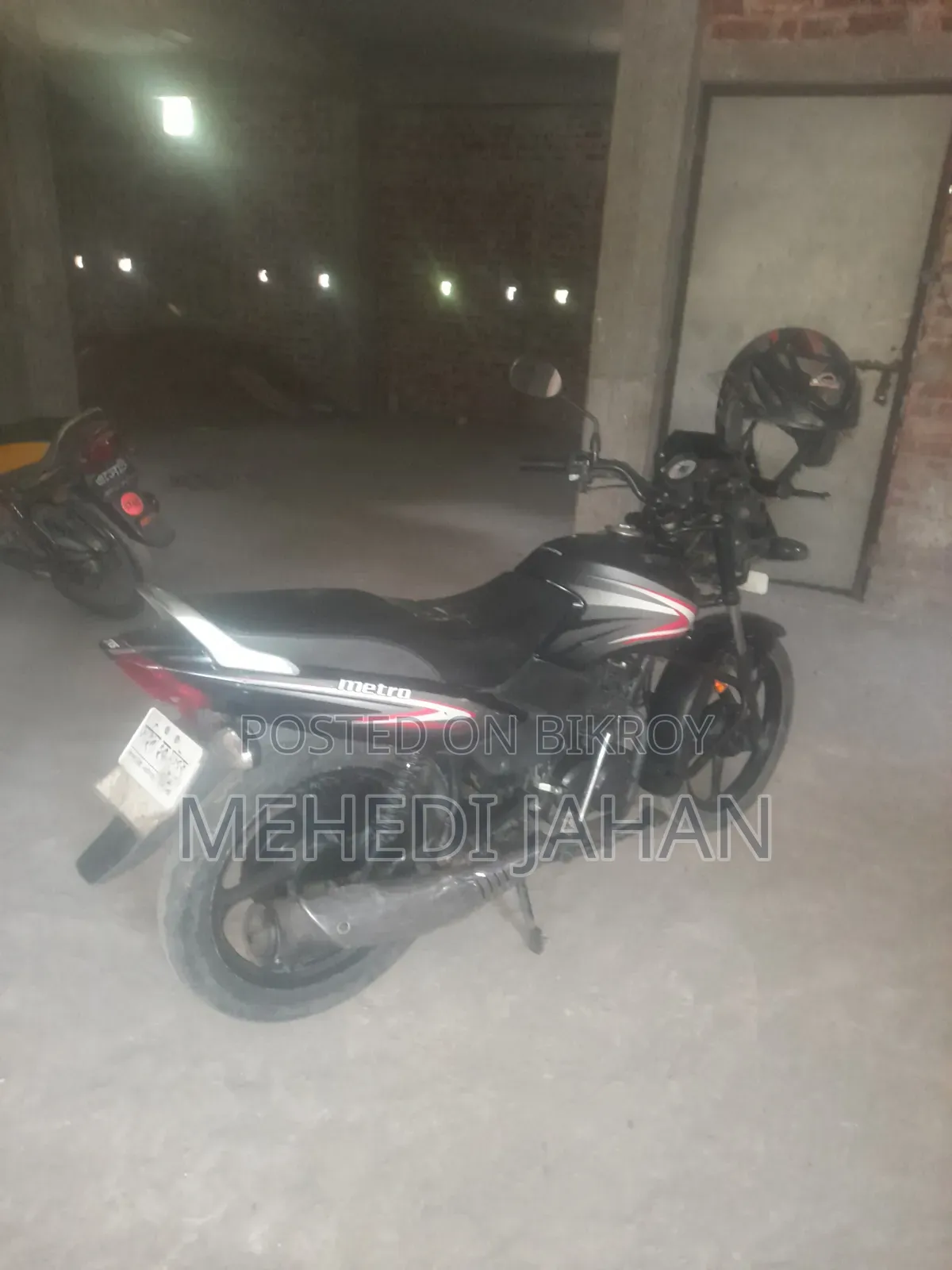TVS Metro 2022 Black