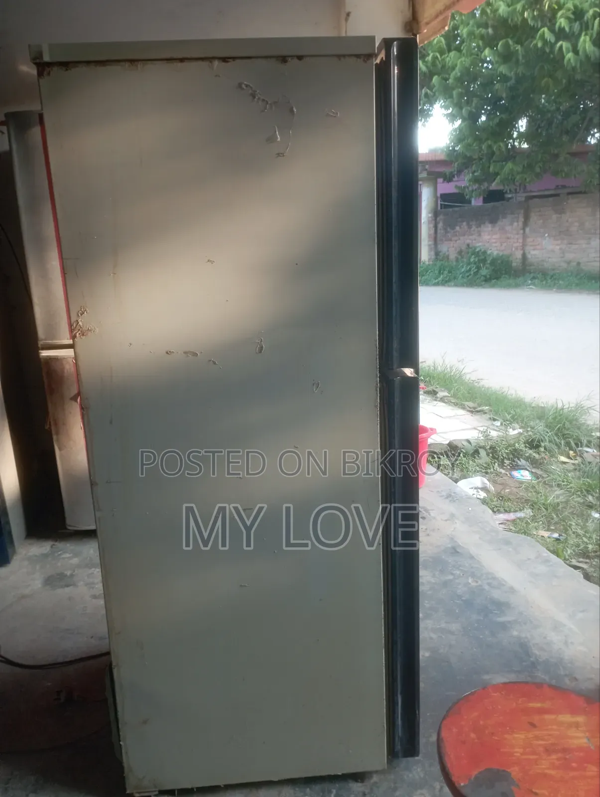 Refrigerator