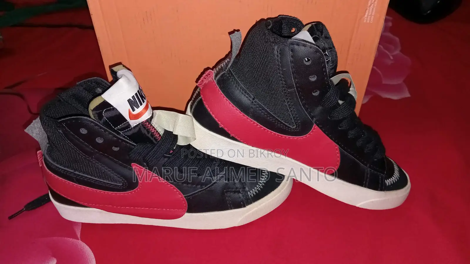 Authentic Sneaker