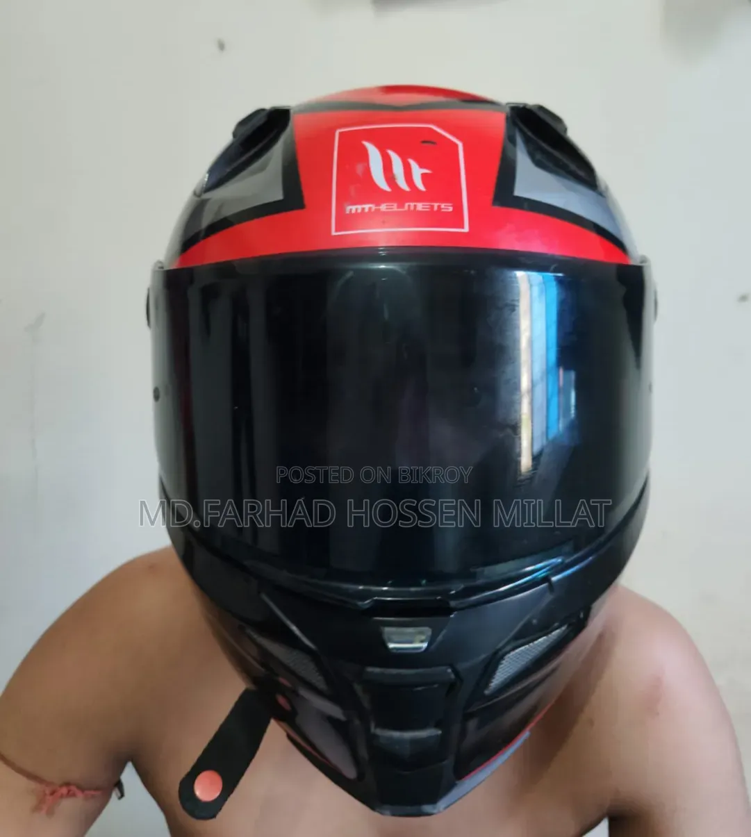 MT, Helmet