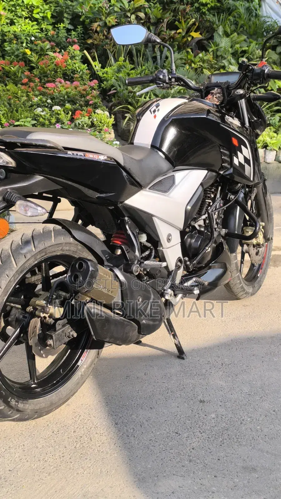 TVS Apache RTR 160 2V ABS 2022 Black