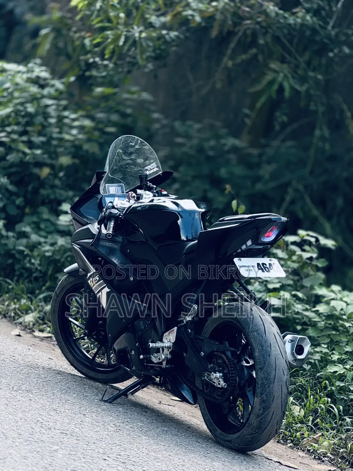 নতুন ইয়ামাহা আর১৫ ভি৩ ২০২২ কালো