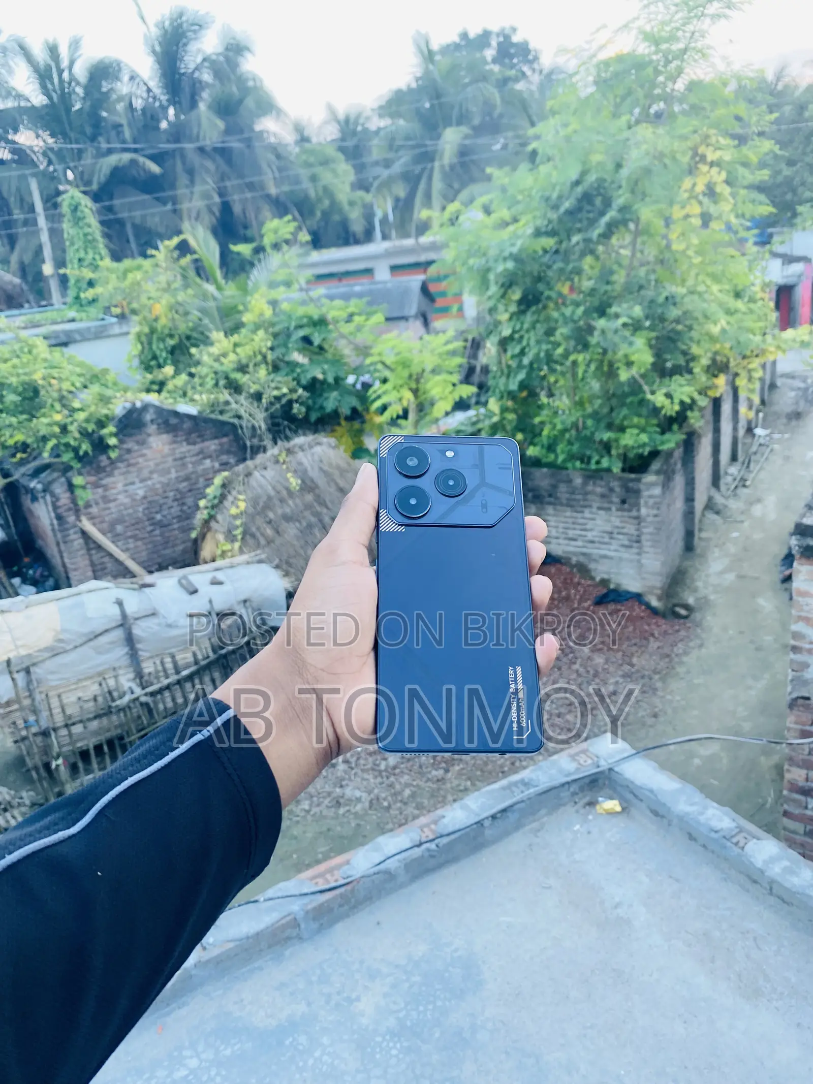 Tecno Pova 6 Pro 5G 256 GB Purple