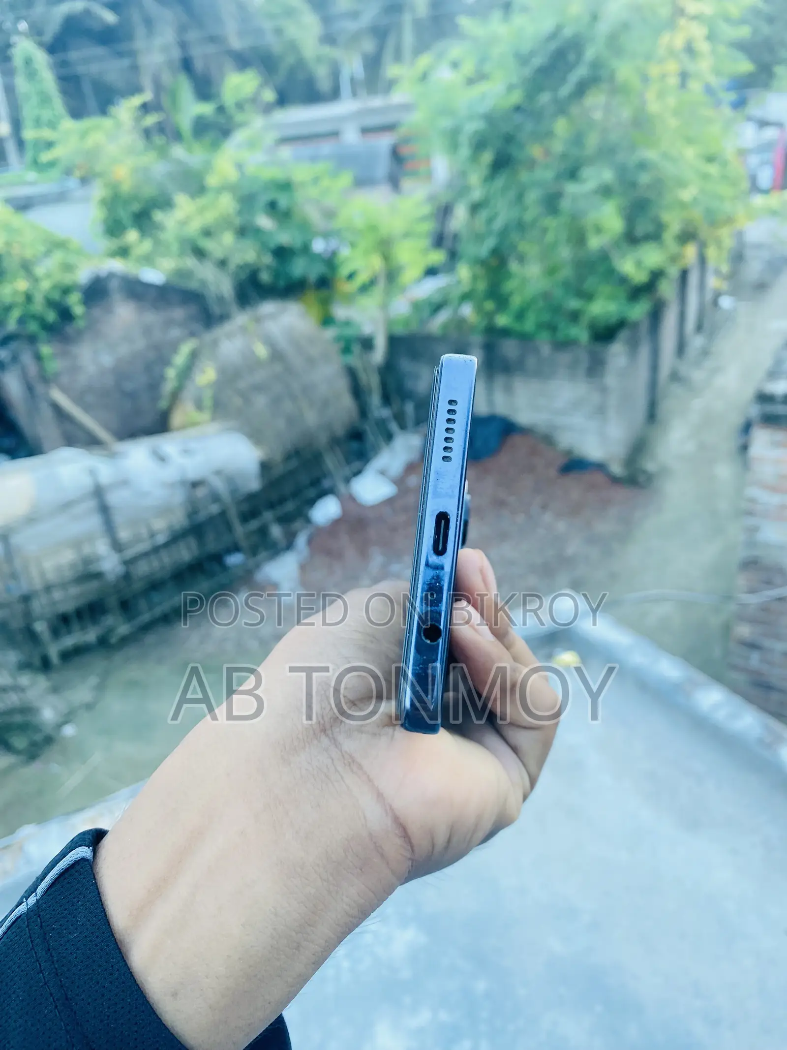 Tecno Pova 6 Pro 5G 256 GB Purple
