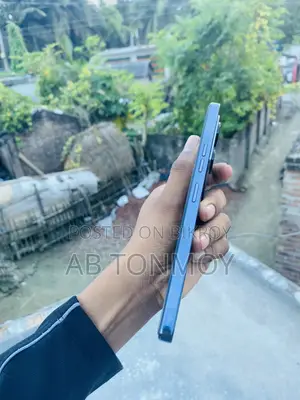 Tecno Pova 6 Pro 5G 256 GB Purple