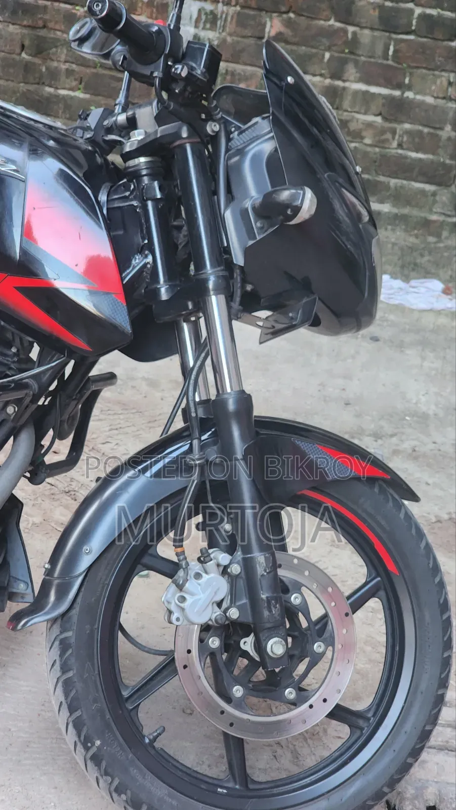New Bajaj Pulsar 150 2021 Red