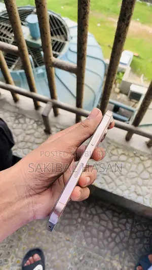 Apple iPhone 16 Pro 128 GB Rose Gold
