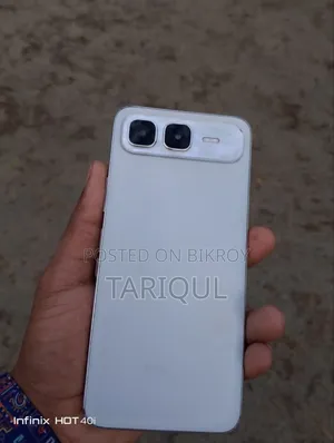 ইনফিনিক্স স্মার্ট ১০ প্লাস ১২৮ জিবি হোয়াইট