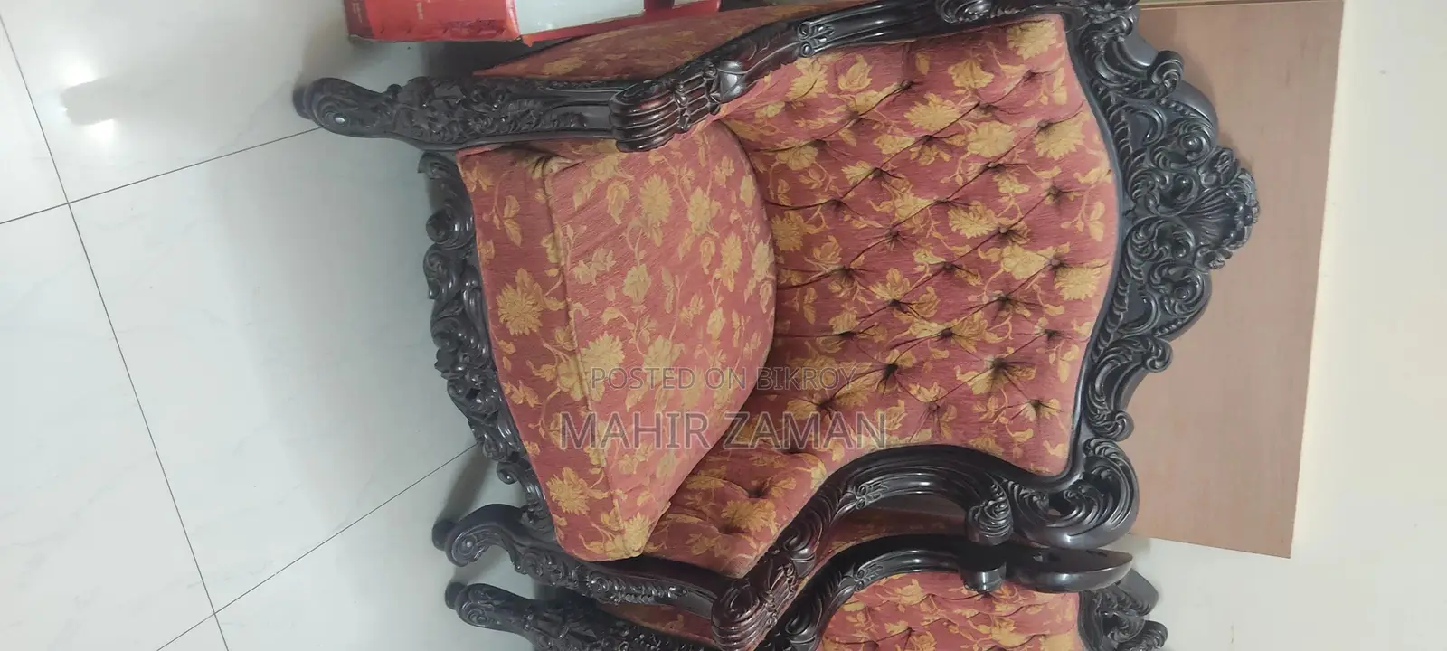 Sofa Set ( 6 Seater)With a Round Table .