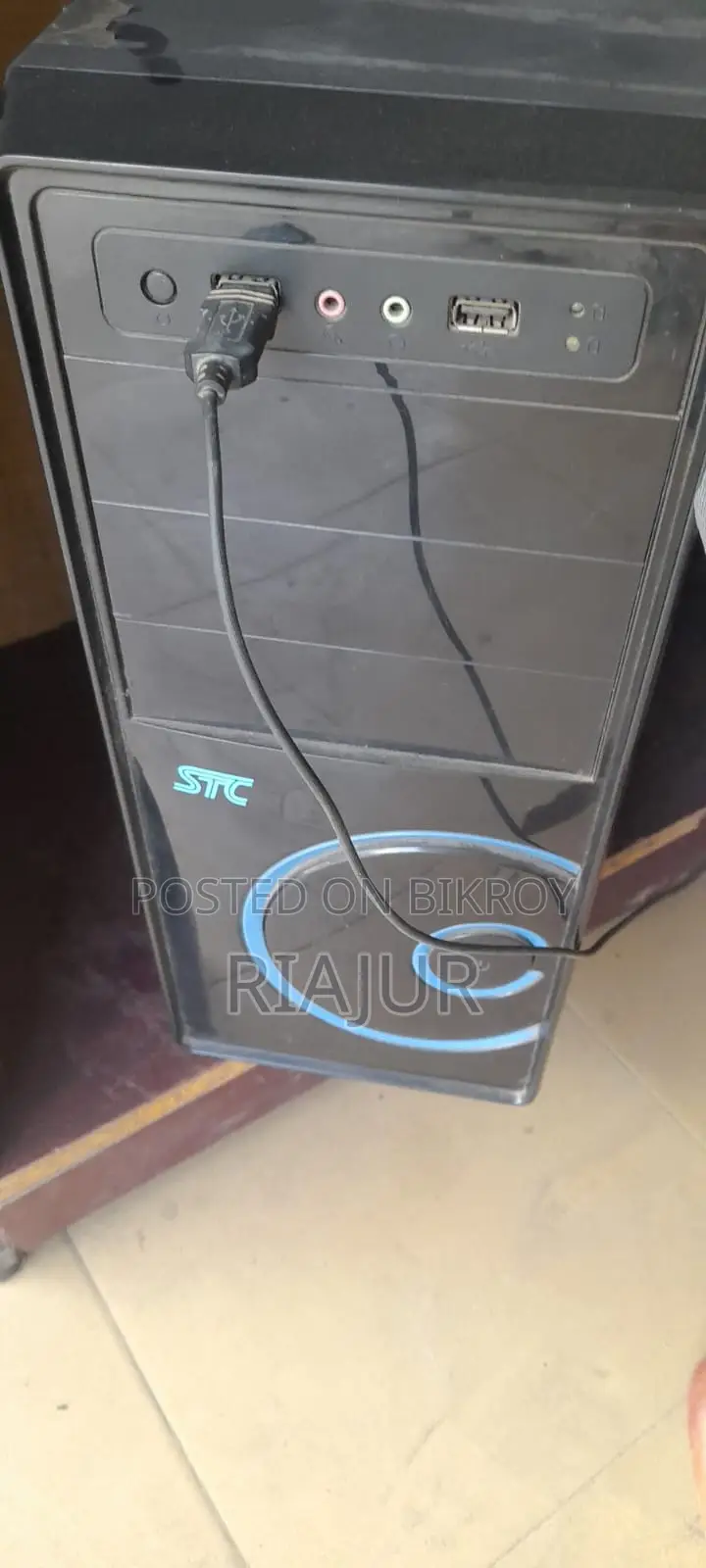 Desktop Computer 4GB Intel Pentium HDD 500GB
