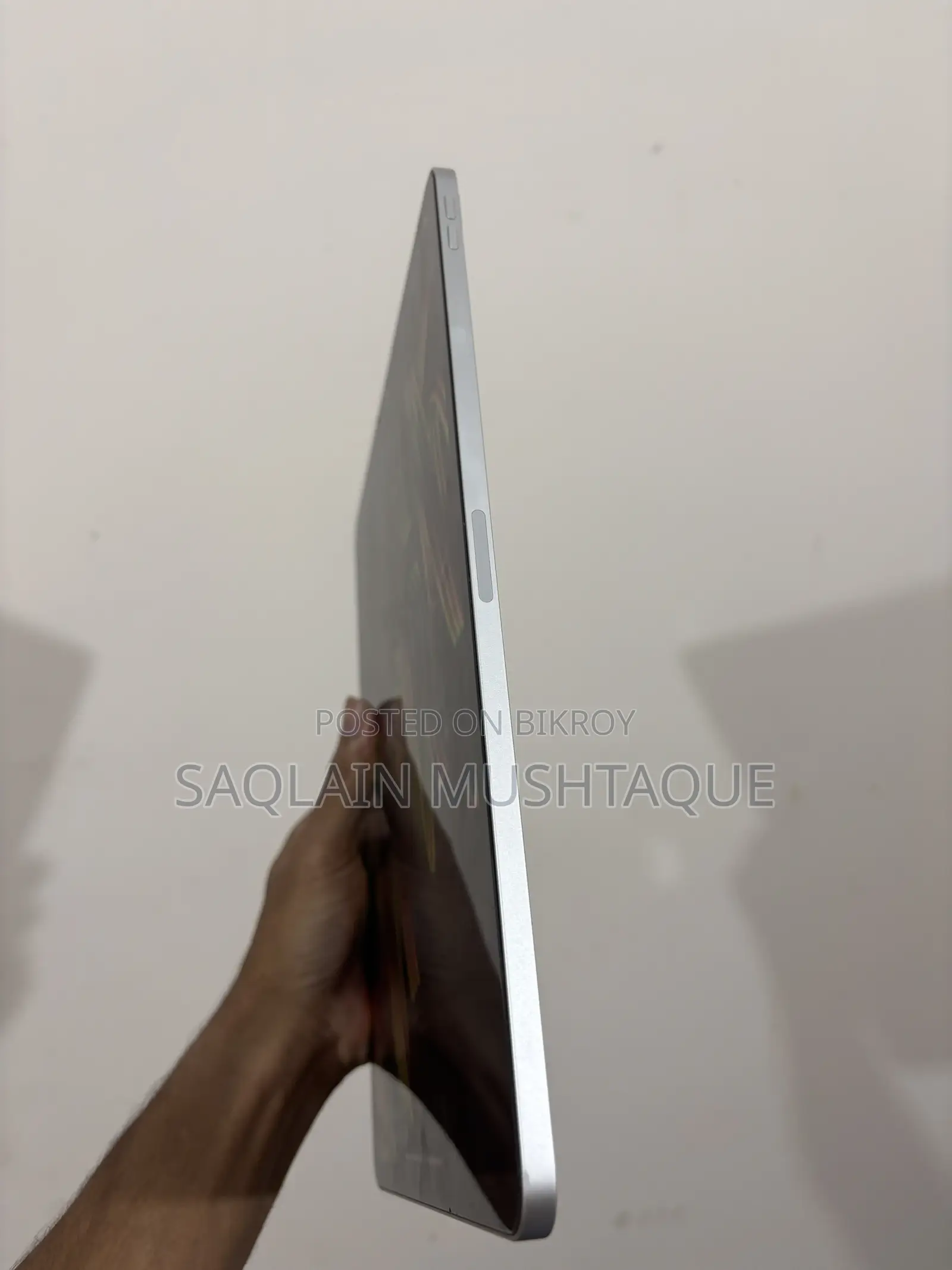 অ্যাপল আইপ্যাড প্রো ১২.৯ (২০২২) ১২৮ জিবি সিলভার