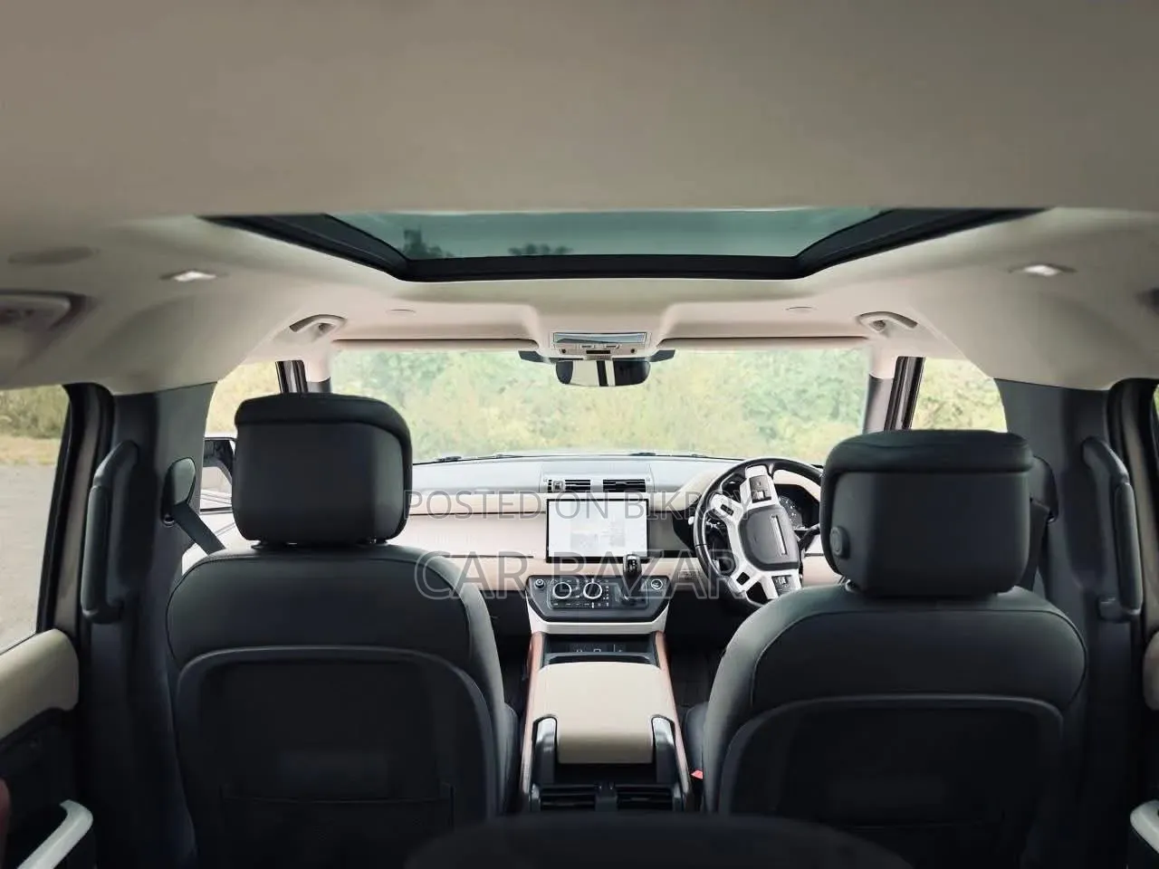 Land Rover Defender X-Dynamic SE 2023 Brown