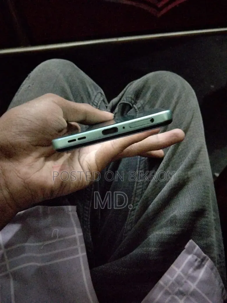 Xiaomi Poco F4 128 GB Blue