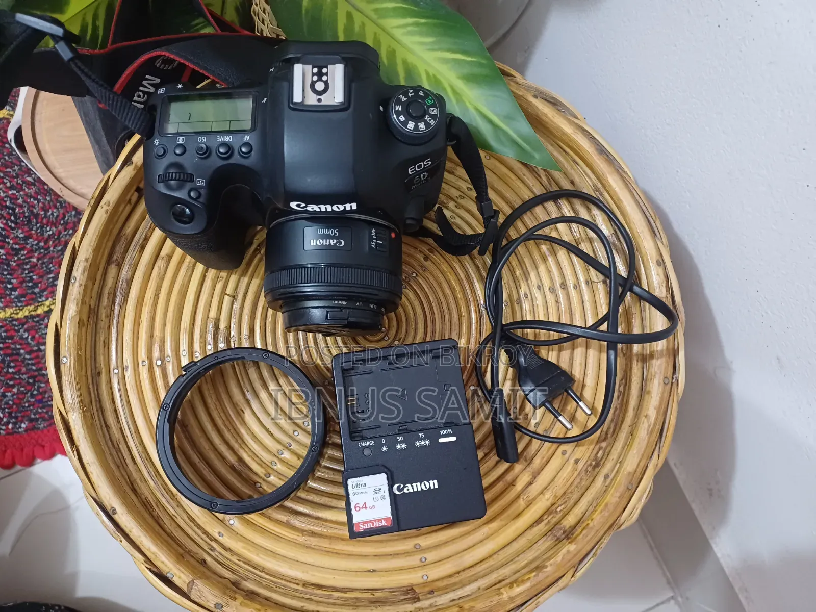 Canon 6D Mark Ii DSLR Camera (With 50mm Lens, Battery, Bag & Others)