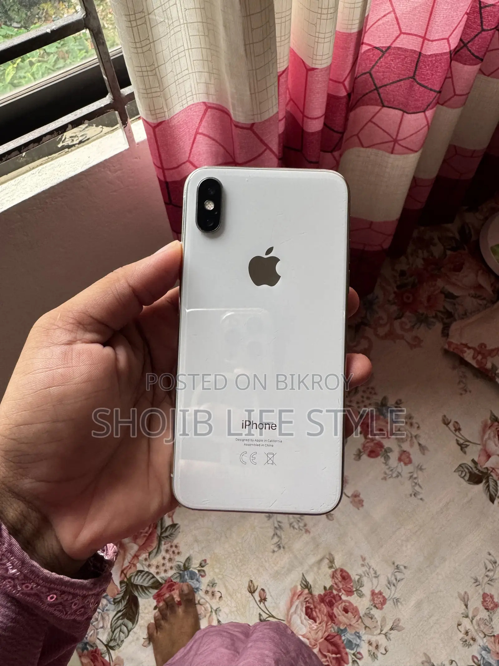 Apple iPhone X 256 GB White