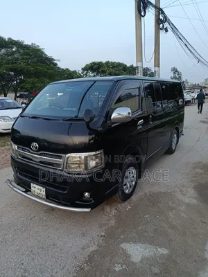 Toyota Hilux 2012 Black