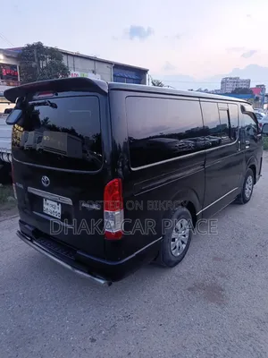 Toyota Hilux 2012 Black