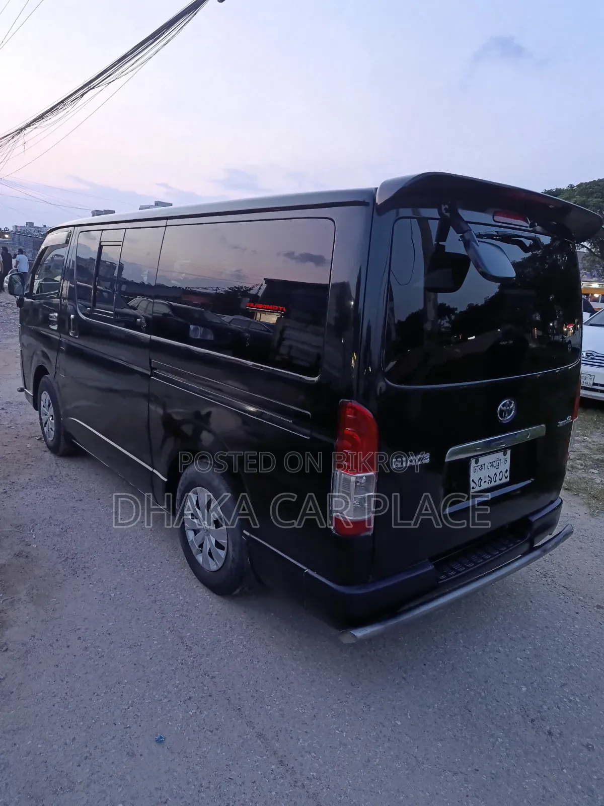 Toyota Hilux 2012 Black