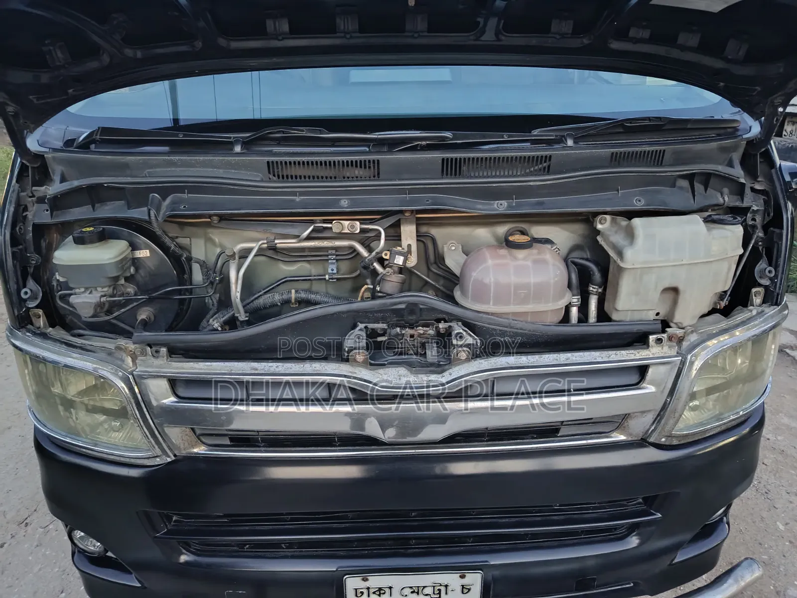 Toyota Hilux 2012 Black