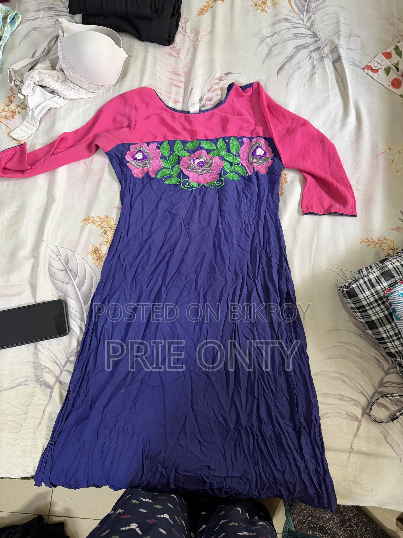 Dress Sell