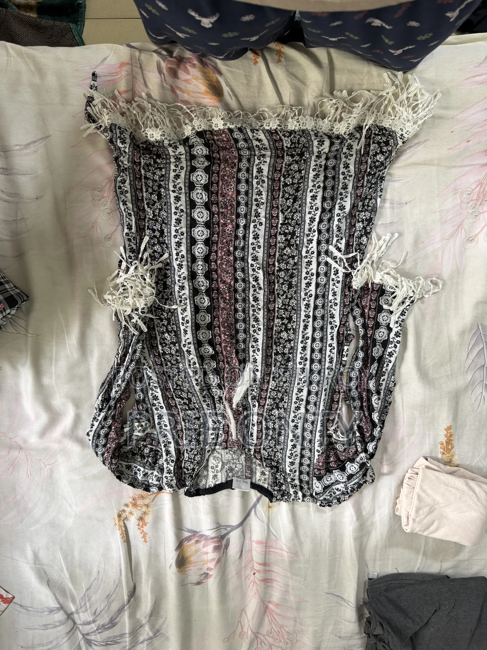 Dress Sell