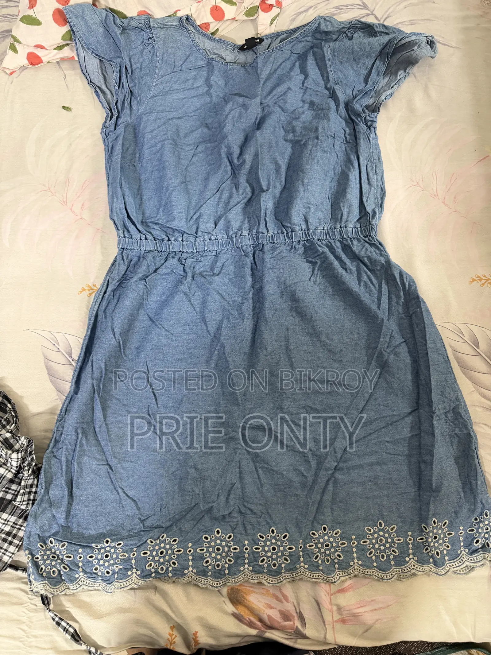 Dress Sell