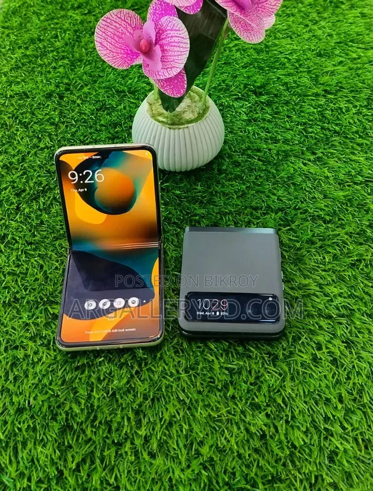Motorola Razr 40s 256 GB Black