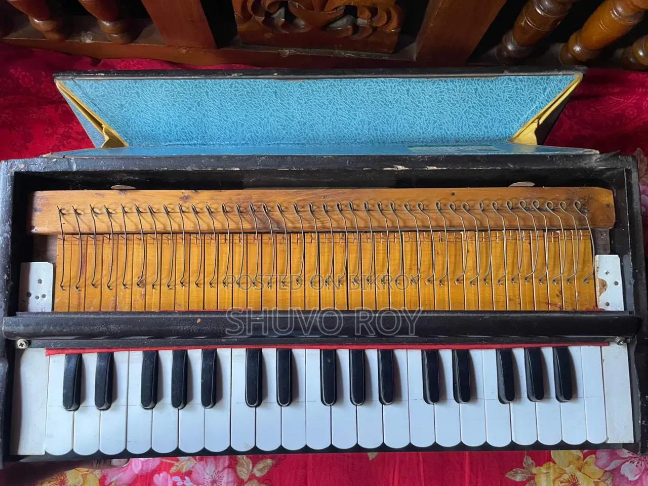 হারমোনিকা বিক্রি হবে