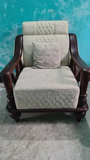 Elegant Sofa Set for Sale