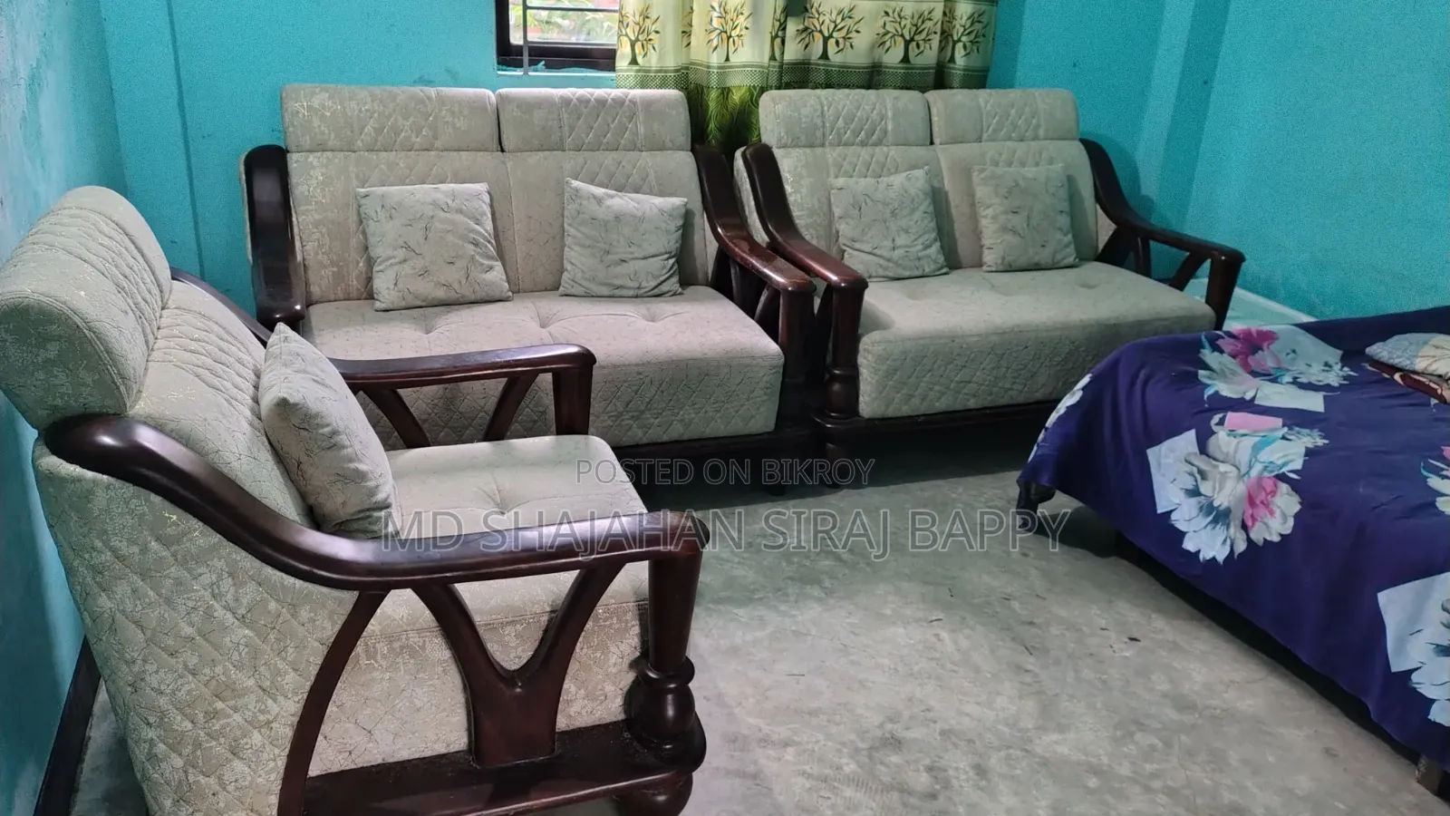 Elegant Sofa Set for Sale