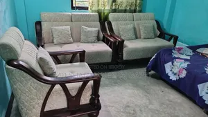 Elegant Sofa Set for Sale