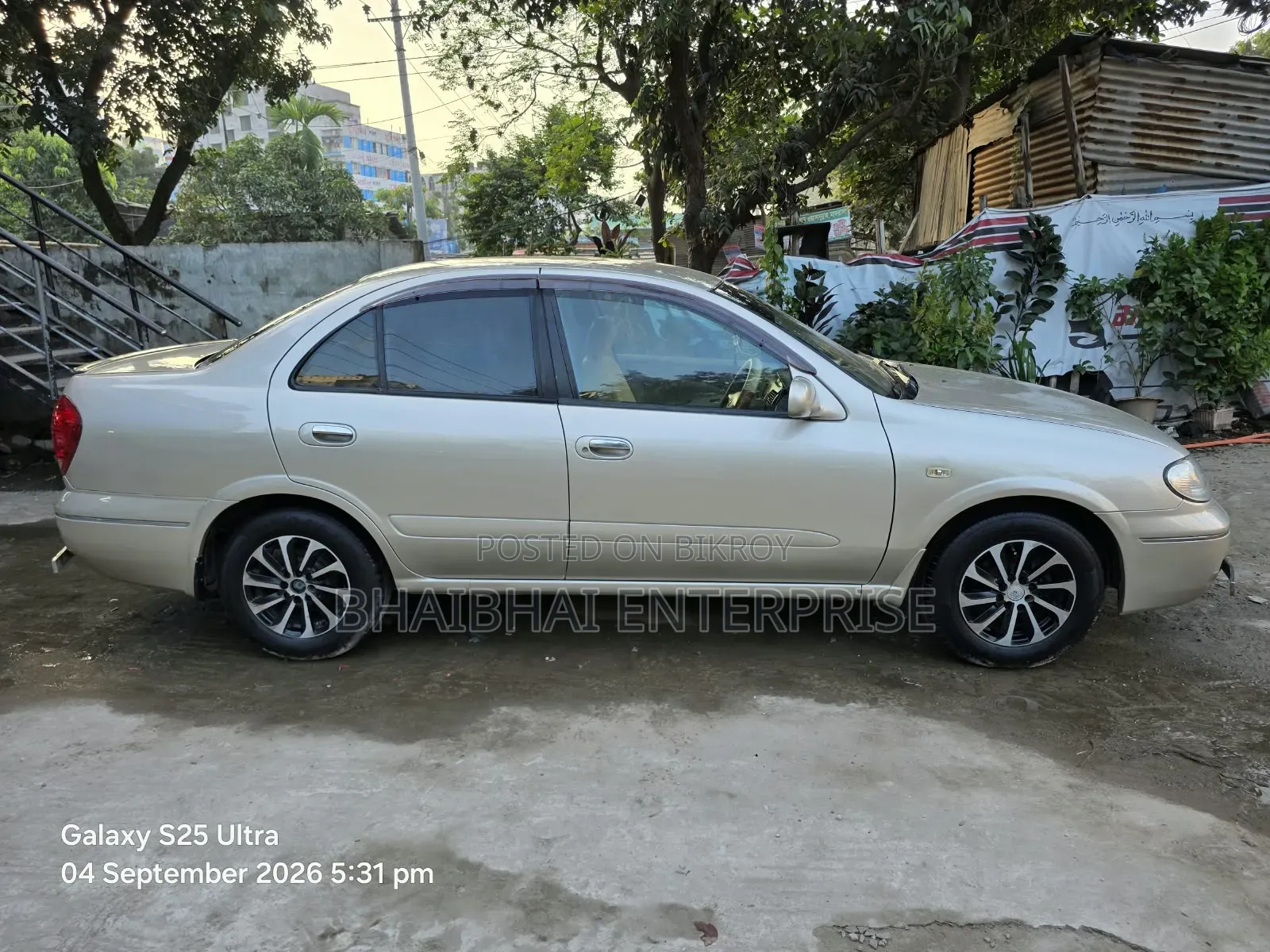 Nissan Bluebird Sylphy 2003 Gold