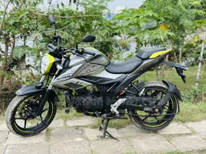 Suzuki Gixxer 2026 Gray