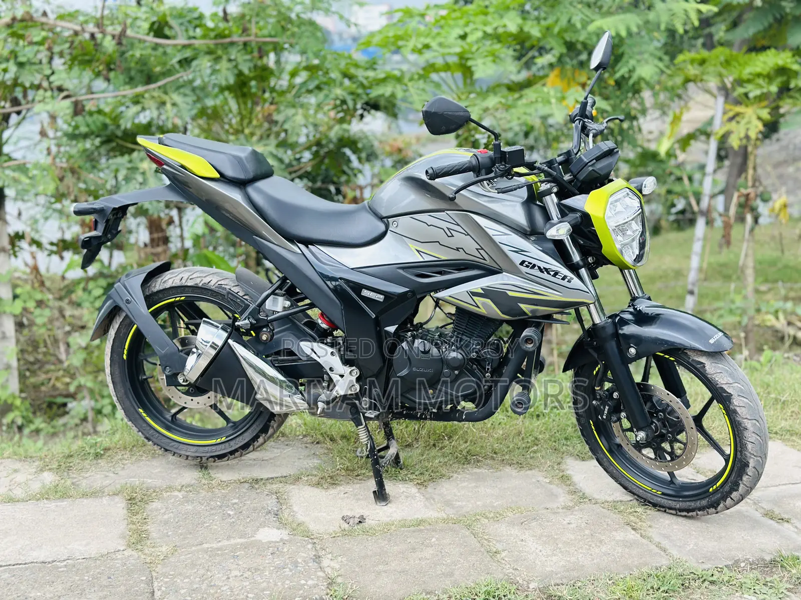 Suzuki Gixxer 2026 Gray