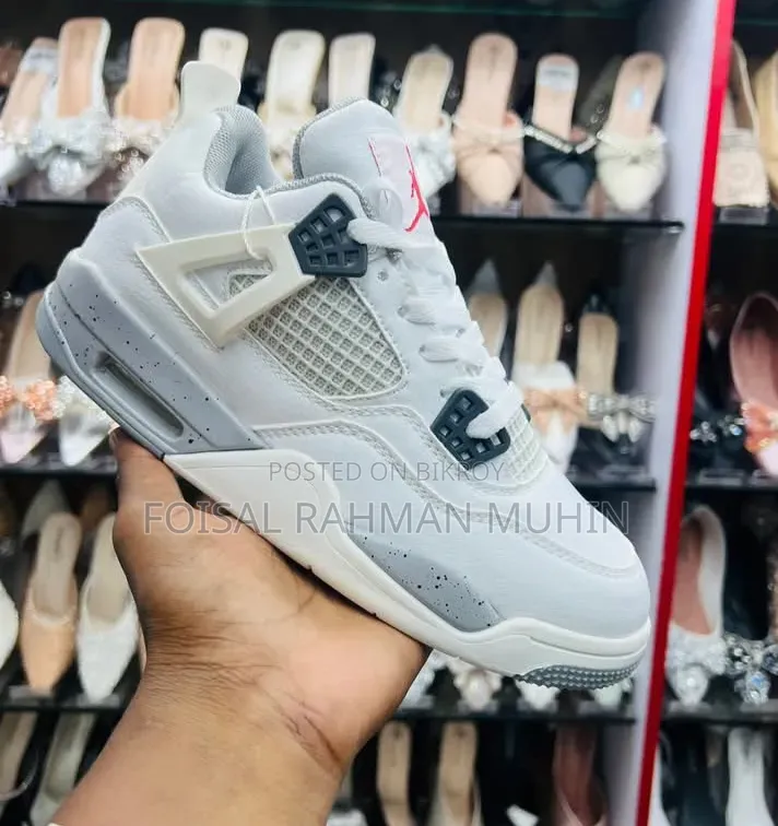Jordan 4 Look Like New