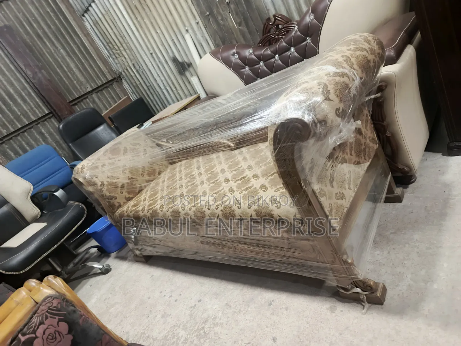 3 Seater Sofa and Divine